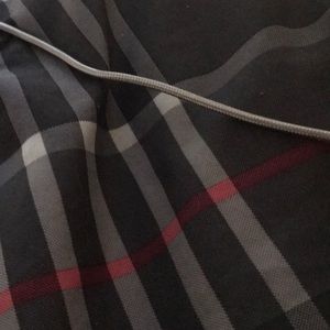 Meet your Posher, Estrella